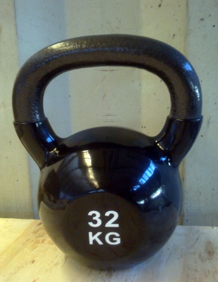 Kettlebell 32 kg (girja)